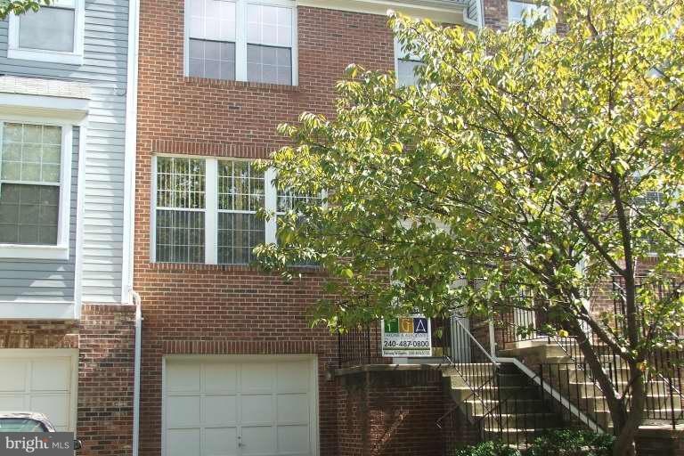 10407 Elders Hollow Dr, Bowie, MD 20721 - photo 1