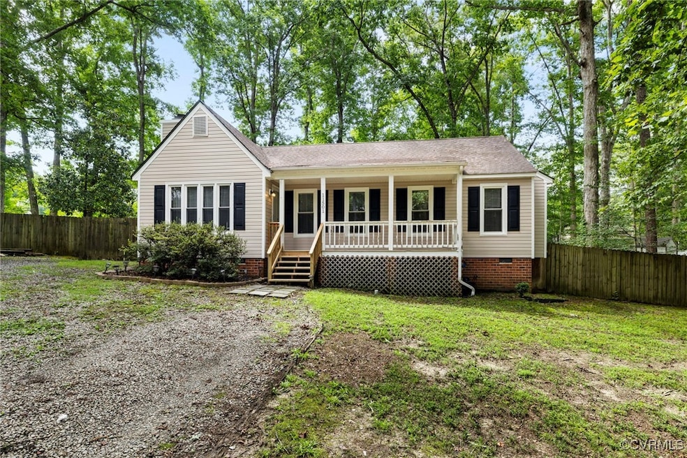 11501 Leiden Ln, Midlothian, VA 23112 - photo 1