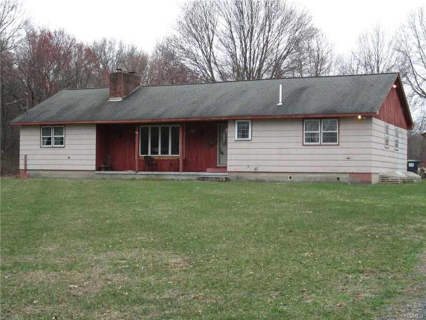 83 Howell St, Pine Bush, NY 12566 - photo 1