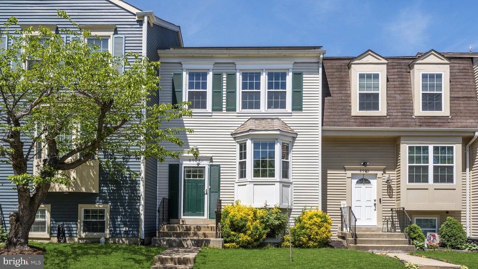 8903 Waites Way, Lorton, VA 22079 - photo 1