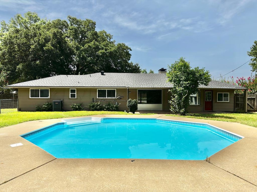 For Rent $1,950/month