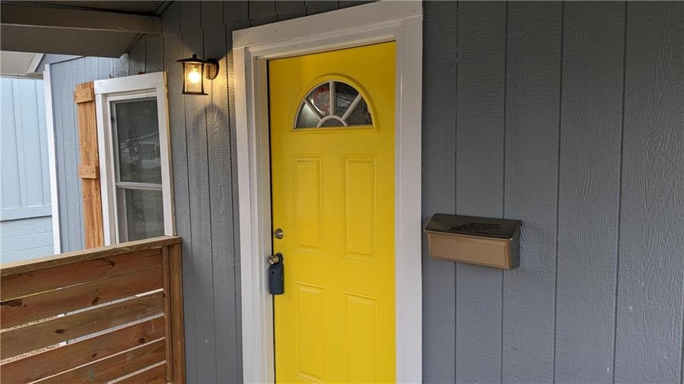 7008 Bellefontaine Ave, Kansas City, MO 64132 - photo 1