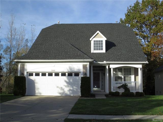 4016 Hillsdale Dr, Auburn Hills, MI 48326 - photo 1