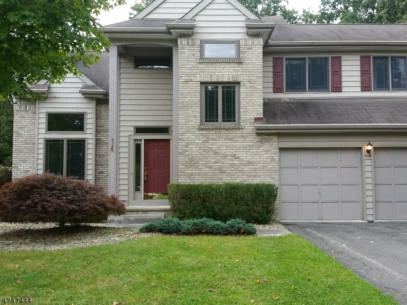 16 Tall Oaks Ln, Budd Lake, NJ 07828 - photo 1