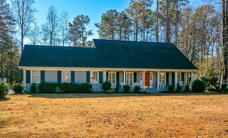 Welcome home to charming 255 Pinebrook Way! This h