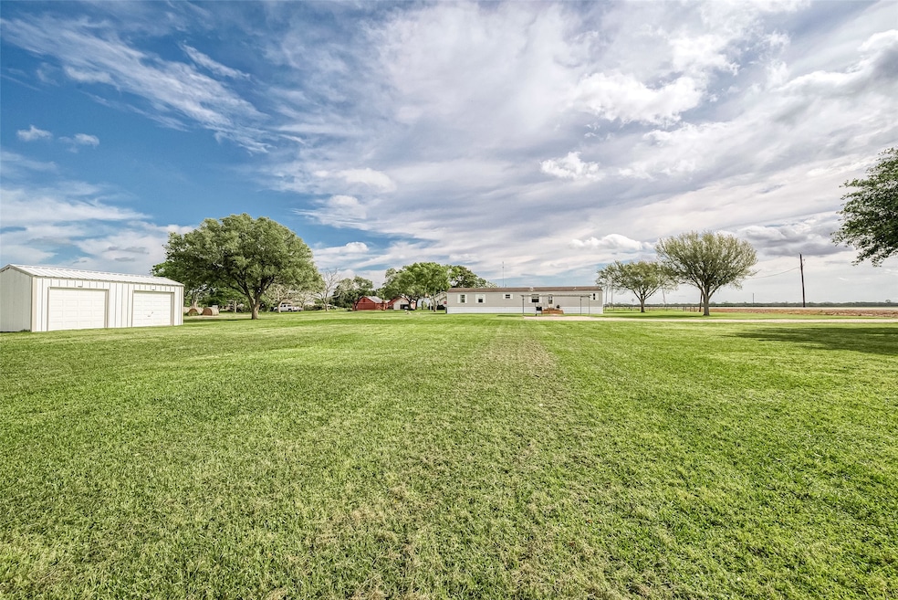 8908 Modena School Rd, Rosenberg, TX 77471 - photo 1