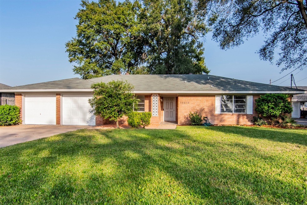 10818 Seneca St, Houston, TX 77016 - photo 1