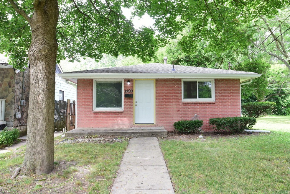 2209 Halford St, Anderson, IN 46016 - photo 1