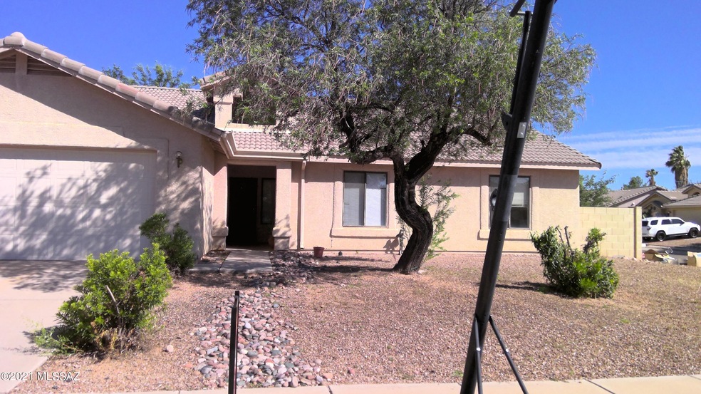 Lochney Front View