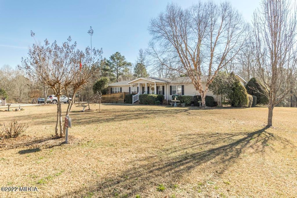 302 Lacy Ct 1