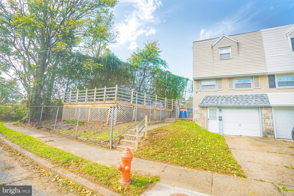 2854 Sebring Rd, Philadelphia, PA 19152 - photo 1