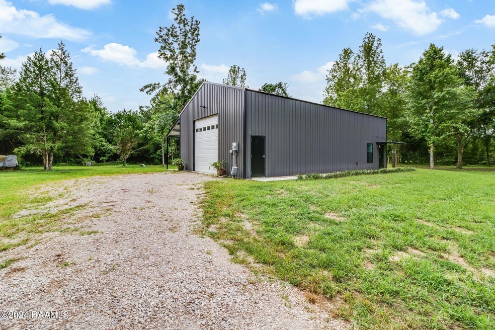0-web-or-mls- 2397 Main Hwy-14