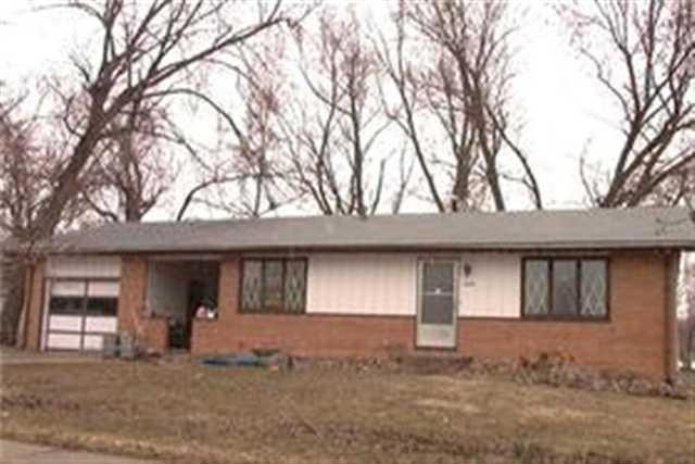 3100 E Douglas Ave, Des Moines, IA 50317 - photo 1
