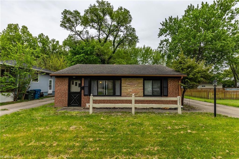 26063 Myrtle Ave, Olmsted Falls, OH 44138 - photo 1