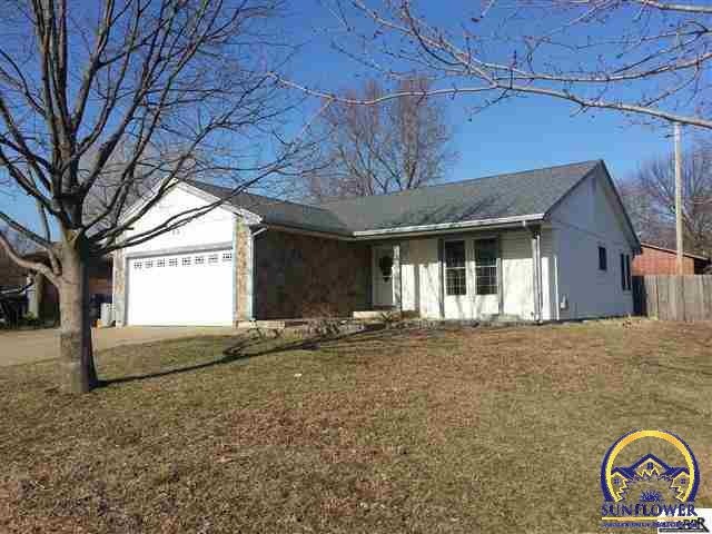 3850 SW Atwood Terrace, Topeka, KS 66610 - photo 1