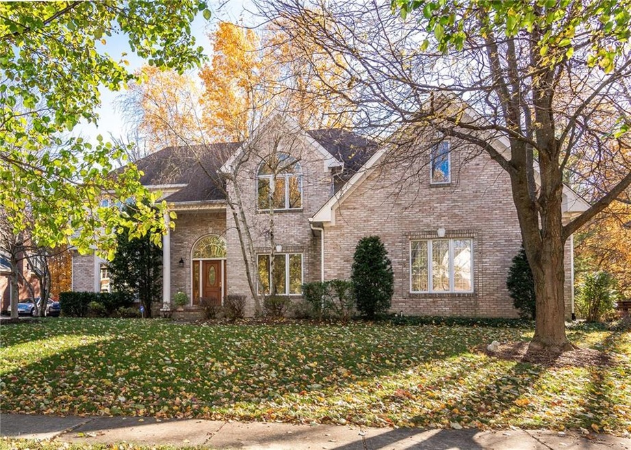 9890 Sugarleaf Place, Fishers, IN 46038 - photo 1