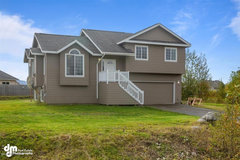 14-Exterior_DMD_9793