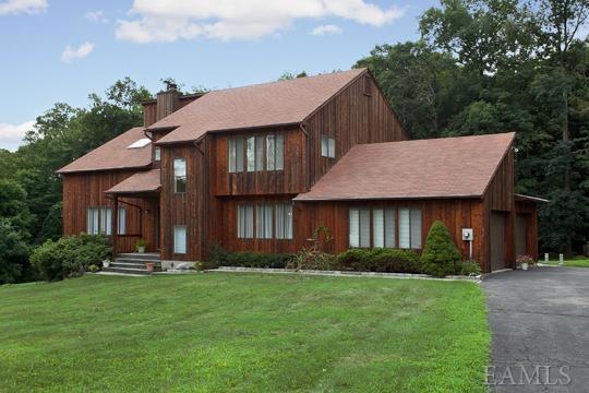 22 Apple Hill Dr, Cortlandt Manor, NY 10567 - photo 1