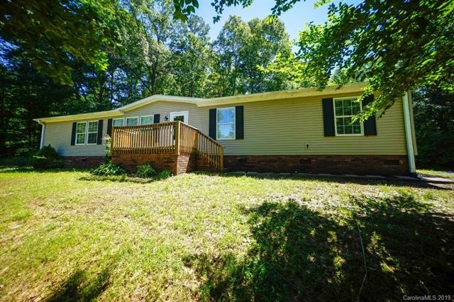 142 Fox Run Dr, Statesville, NC 28625 - photo 1