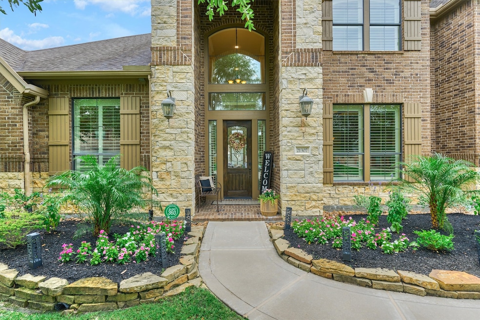 Sold • Co-Listing Agent