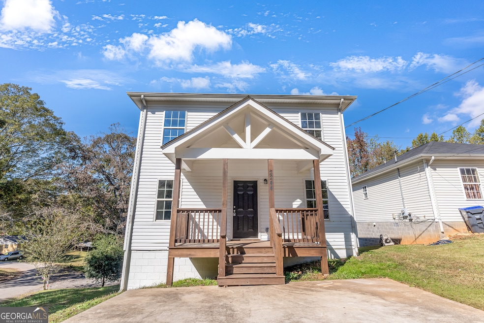 2244 Bennett Cir, Gainesville, GA 30504 - photo 1