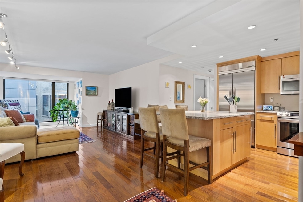 The Grandview unit 604, Boston, MA 02111 - photo 1