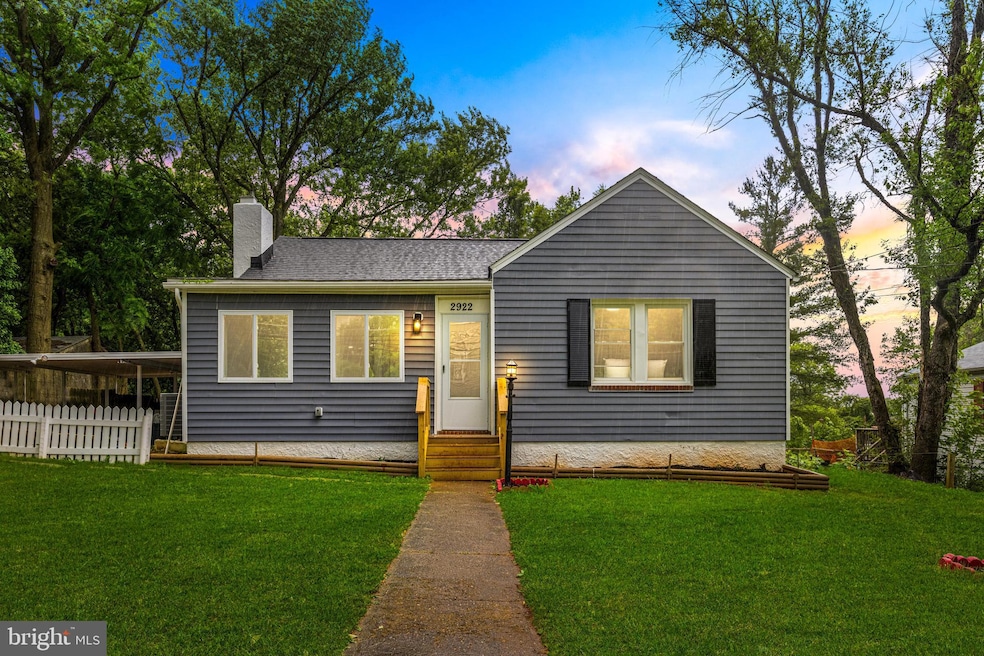 2922 Charleston Ave, Halethorpe, MD 21227 - photo 1