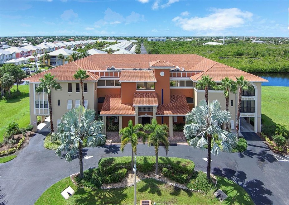 3311 Purple Martin Dr unit 132, Punta Gorda, FL 33950 - photo 1