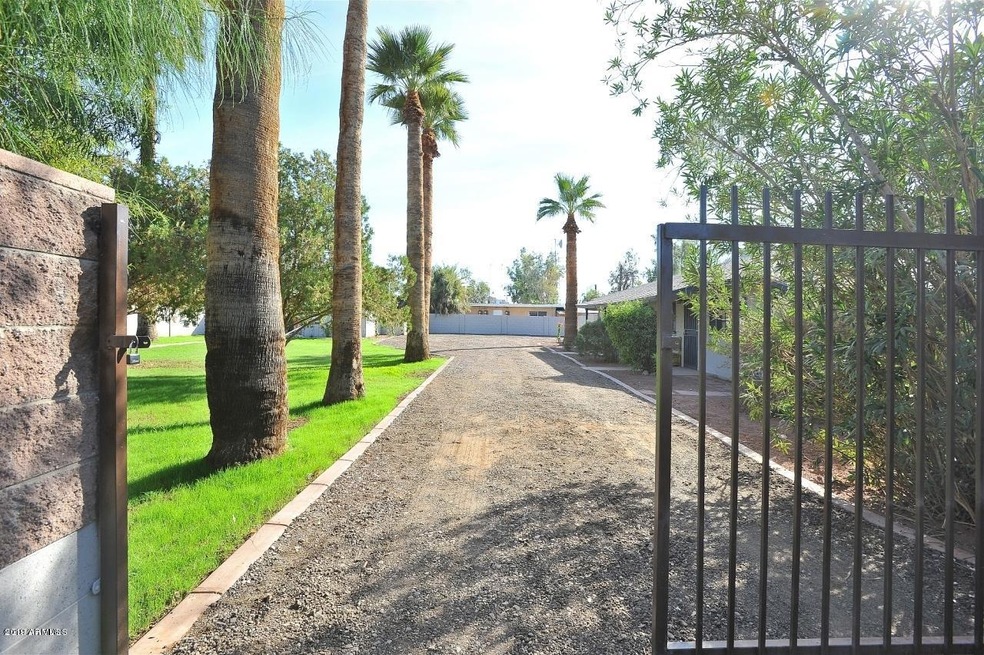 3013 E Coronado Rd, Phoenix, AZ 85008 - photo 1