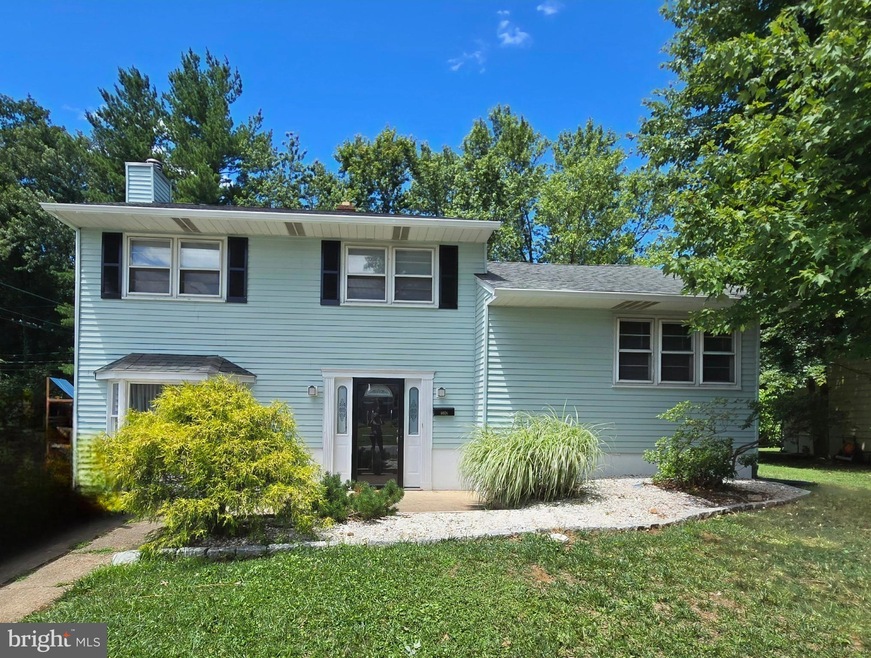 1018 Dettling Rd, Wilmington, DE 19805 - photo 1