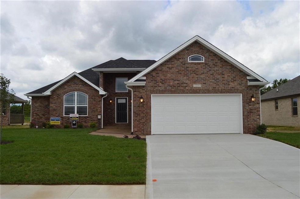 5730 Victory Dr, Columbus, IN 47203 - photo 1