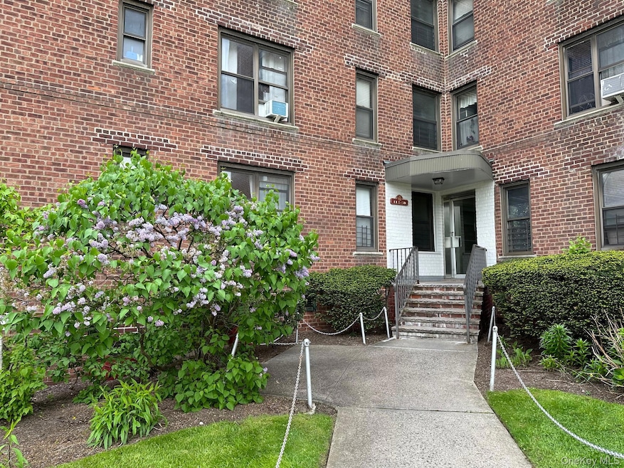 For Sale $270,000 • Co-Listing Agent