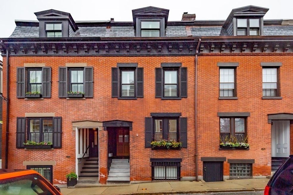 21 Cross St, Charlestown, MA 02129 - photo 1