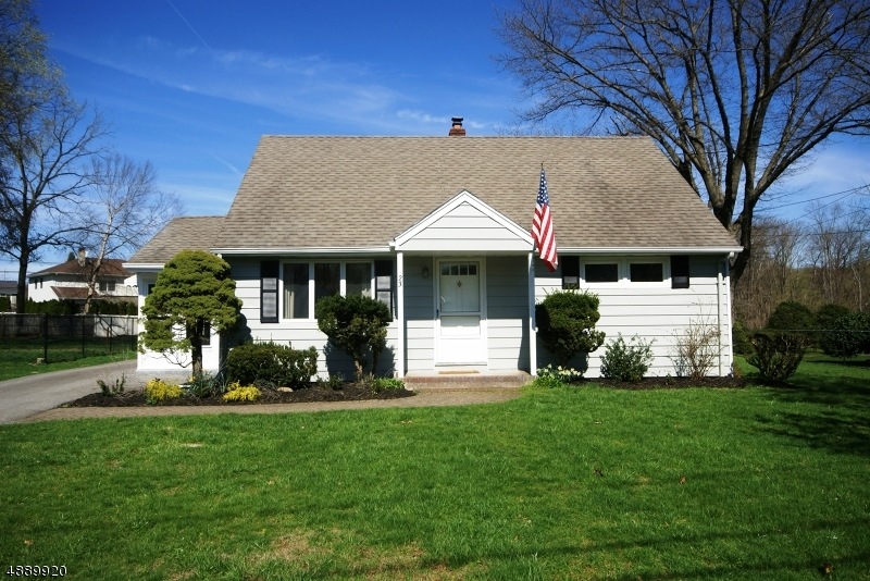 23 Dubel Rd, Wayne, NJ 07470 - photo 1