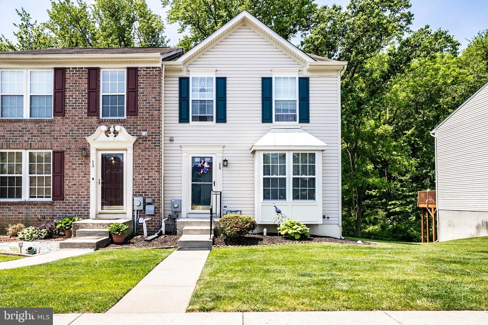 15 Guilford Place, Burlington, NJ 08016 - photo 1