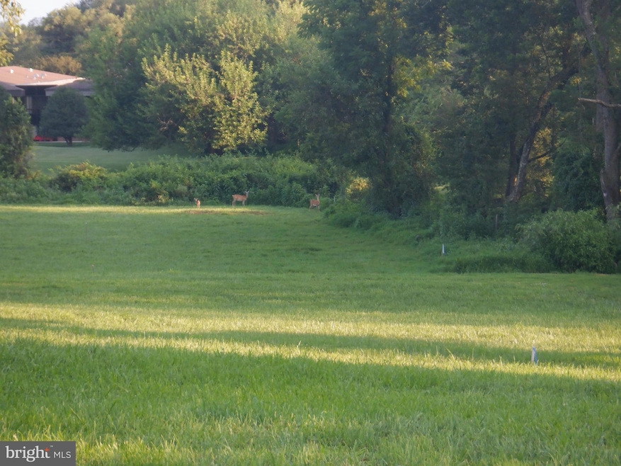 Under Contract $460,000