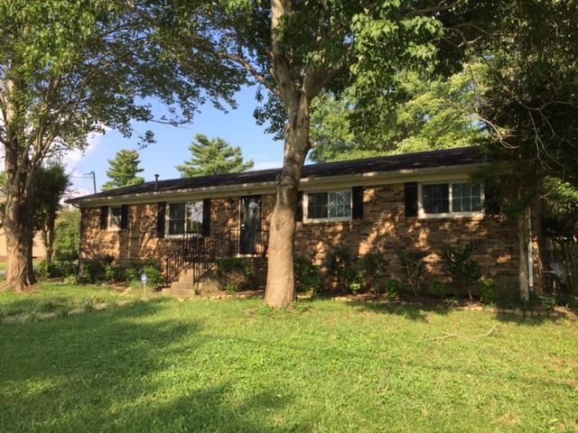 405 S Hillcrest Dr, Shelbyville, TN 37160 - photo 1