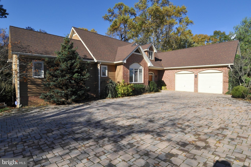 1890 Hidden Point Rd, Annapolis, MD 21409 - photo 1