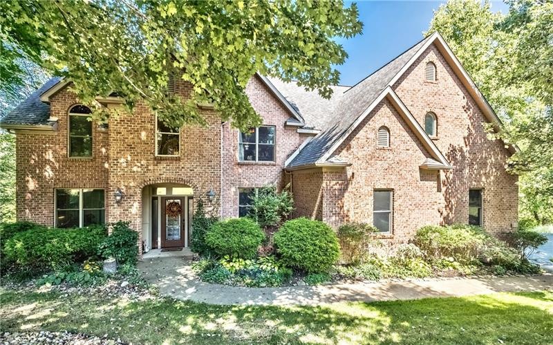 Immaculate 5BR, 4.5 bath custom home with 3 sides 