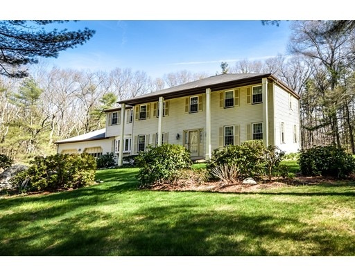 2 Mohave Rd, Medfield, MA 02052 - photo 1