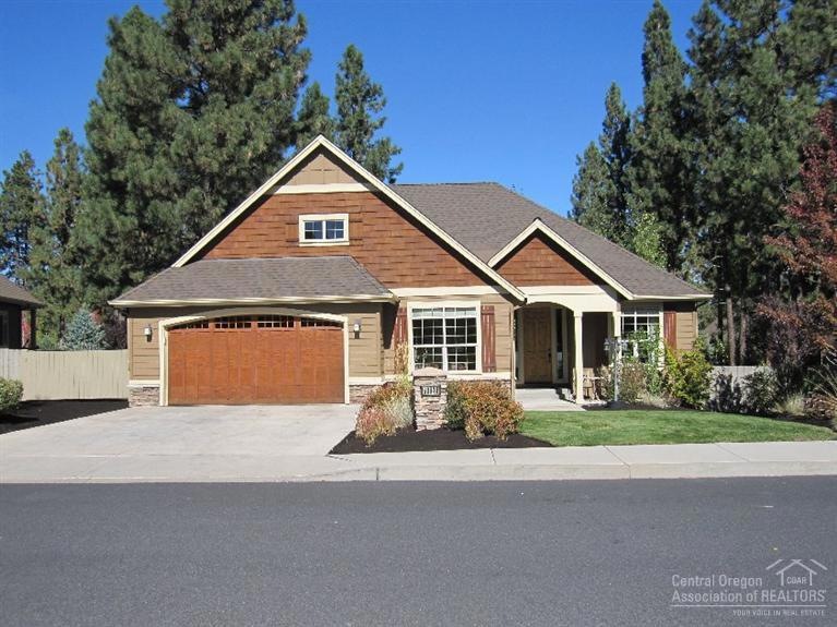 60840 Goldenwood Loop, Bend, OR 97702 - photo 1