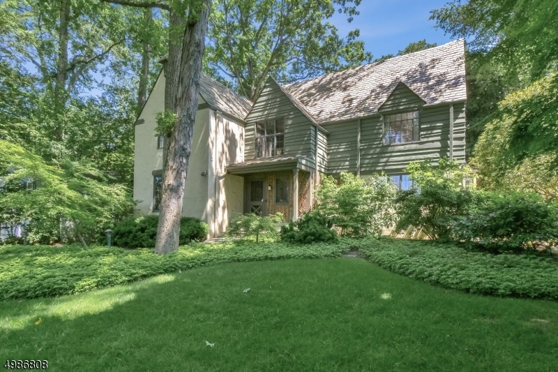 82 Eagle Rock Way, Montclair, NJ 07042 - photo 1