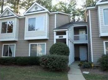 Exterior Front. One of the Best well kept communit