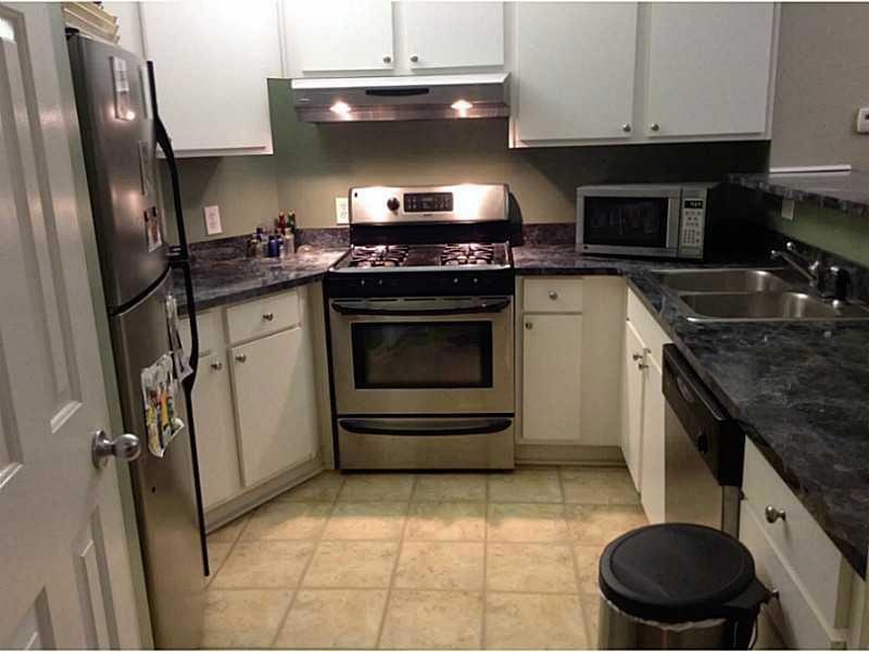 Kitchen. with pantry