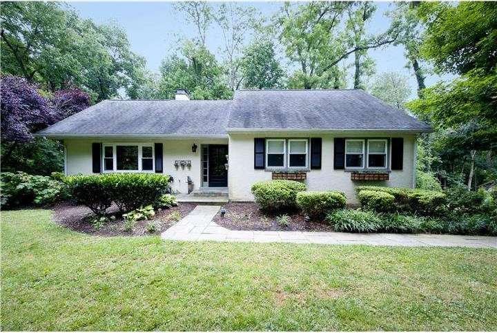 125 Locust Grove Rd, Bryn Mawr, PA 19010 - photo 1