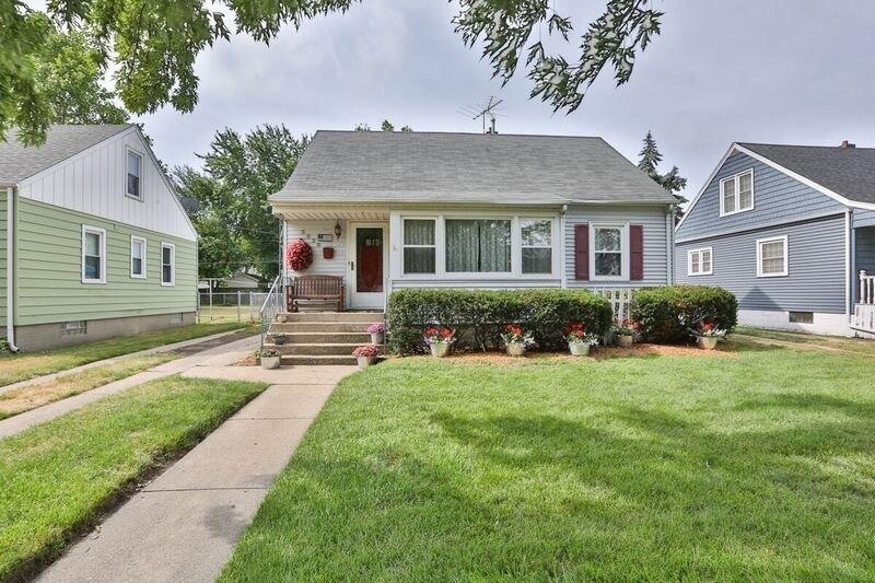 3926 Wicker Ave, Highland, IN 46322 - photo 1