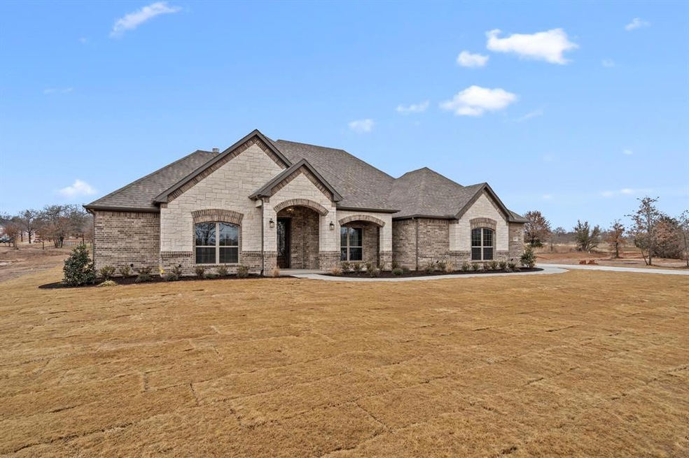 4001 Prospect Ct, Azle, TX 76020 - photo 1
