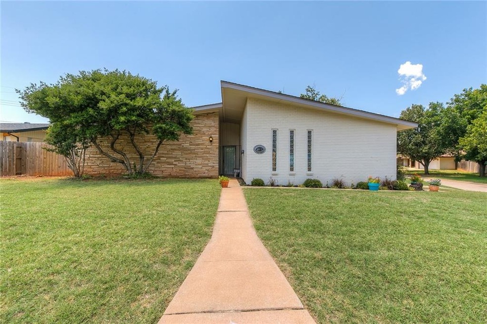 4801 NW 62nd Terrace, Oklahoma City, OK 73122 - photo 1