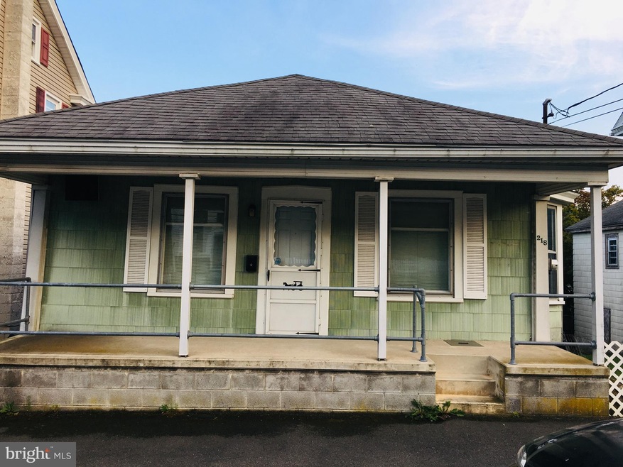 218 E Broad St, Williamstown, PA 17098 - photo 1