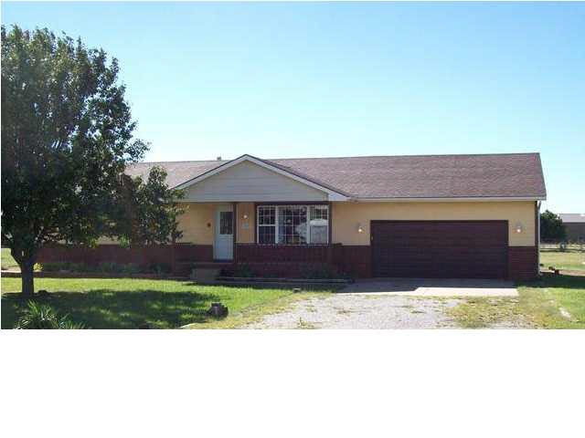 Ranch with oversized 2 car garage